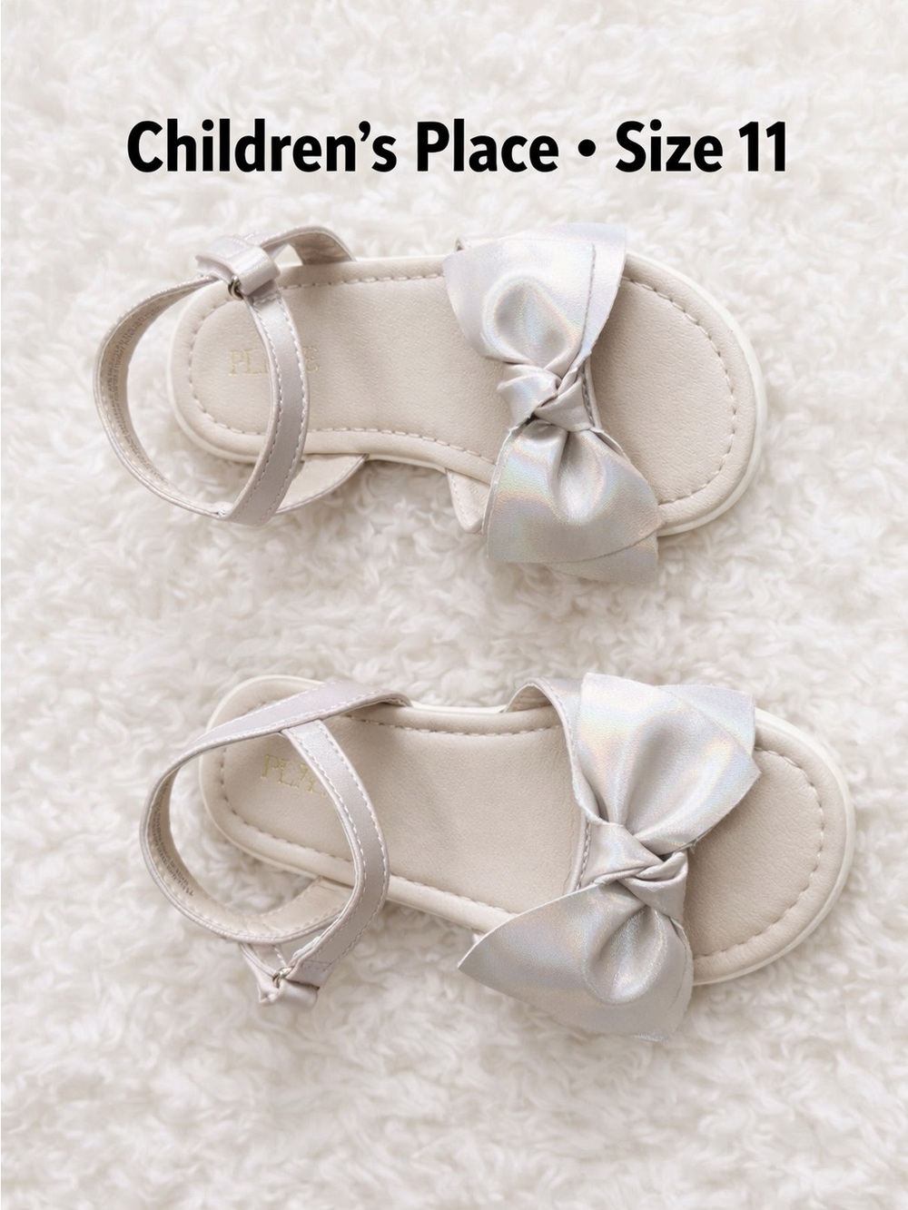 Children’s Place Metallic Bow Sandals • Size 11